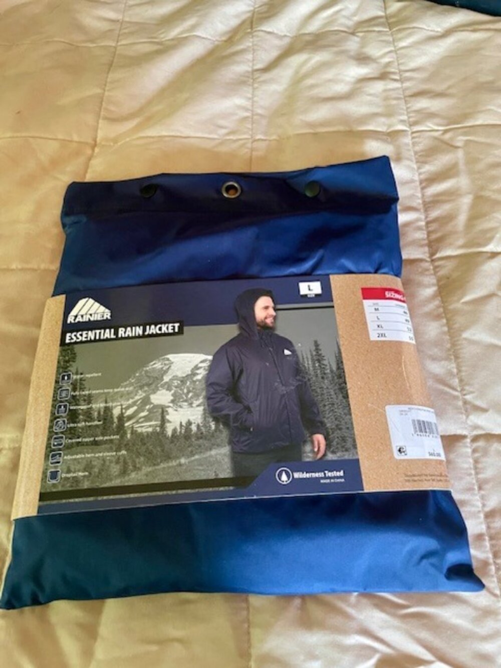 Rainier Men's raincoat